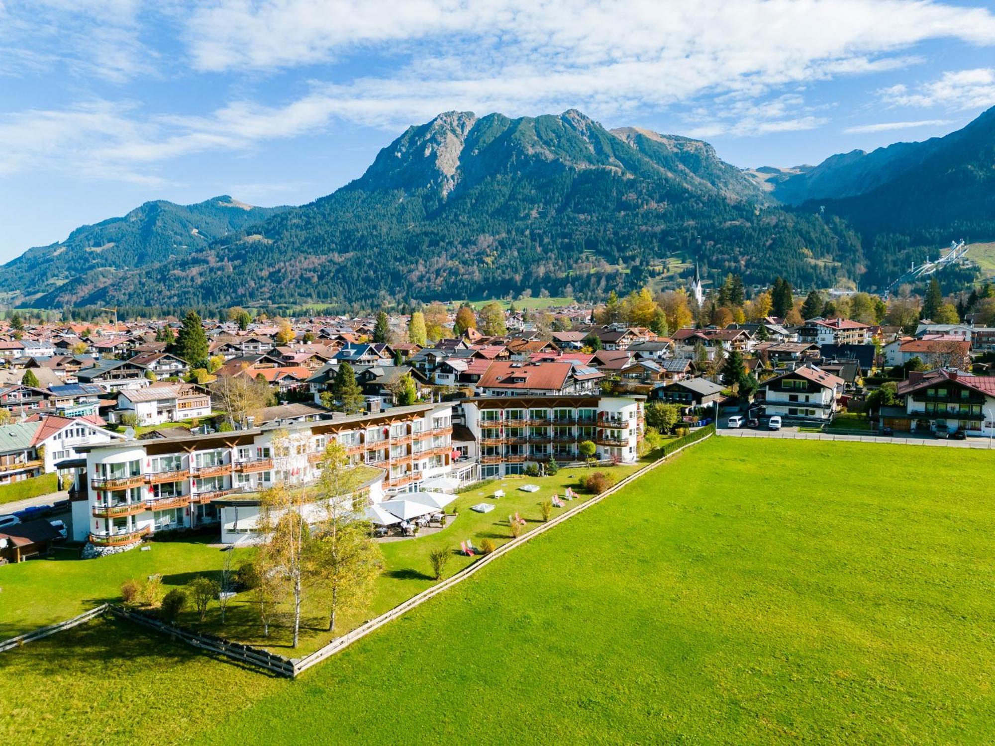Best Western Plus Hotel Alpenhof โอเบอร์สทดอร์ฟ ภายนอก รูปภาพ