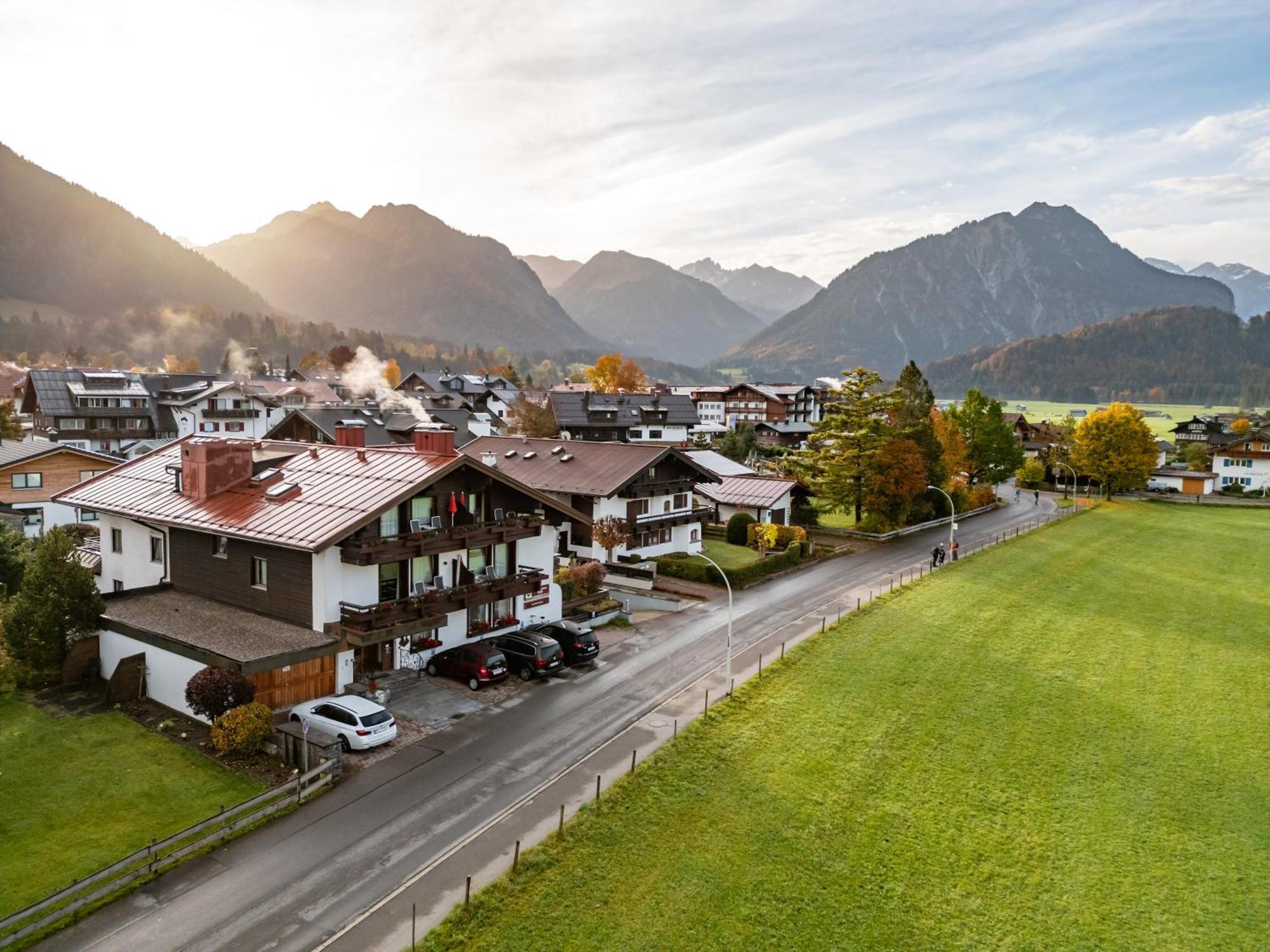 Best Western Plus Hotel Alpenhof โอเบอร์สทดอร์ฟ ภายนอก รูปภาพ