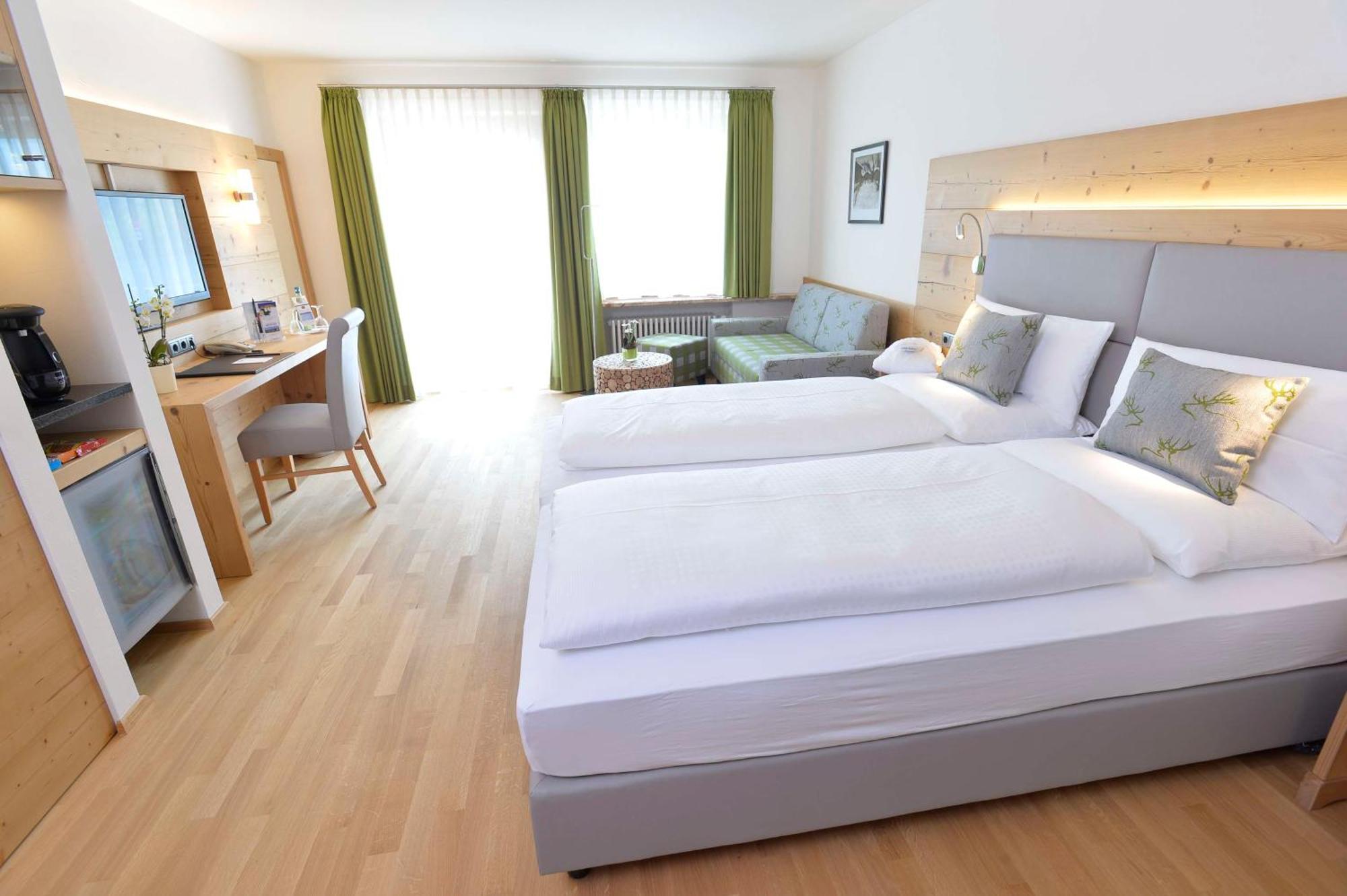 Best Western Plus Hotel Alpenhof โอเบอร์สทดอร์ฟ ภายนอก รูปภาพ