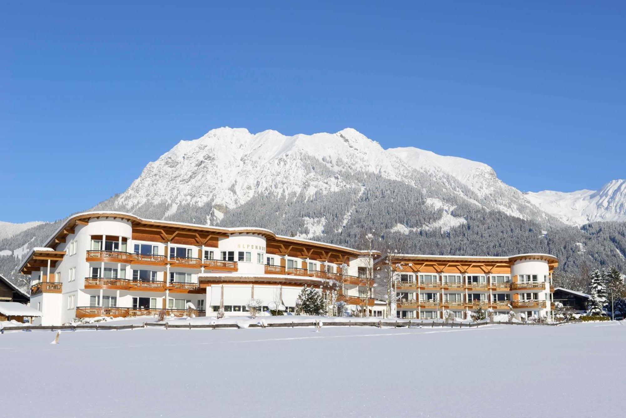Best Western Plus Hotel Alpenhof โอเบอร์สทดอร์ฟ ภายนอก รูปภาพ