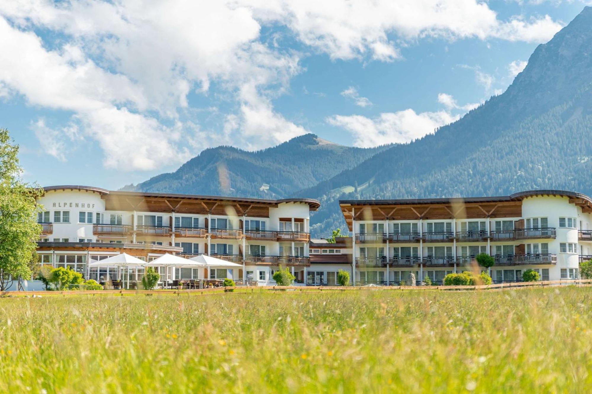 Best Western Plus Hotel Alpenhof โอเบอร์สทดอร์ฟ ภายนอก รูปภาพ